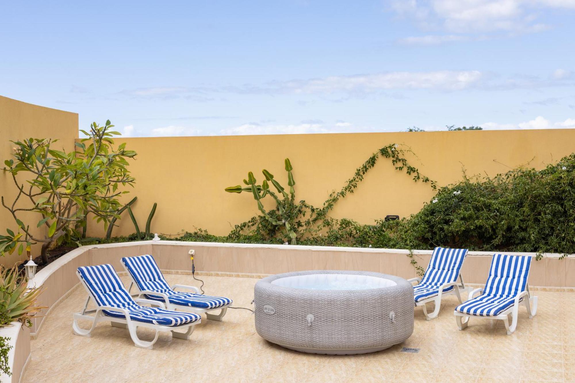 Classbnb - Luxurious Villa 1,5 Kilometers From Costa Adeje Ngoại thất bức ảnh