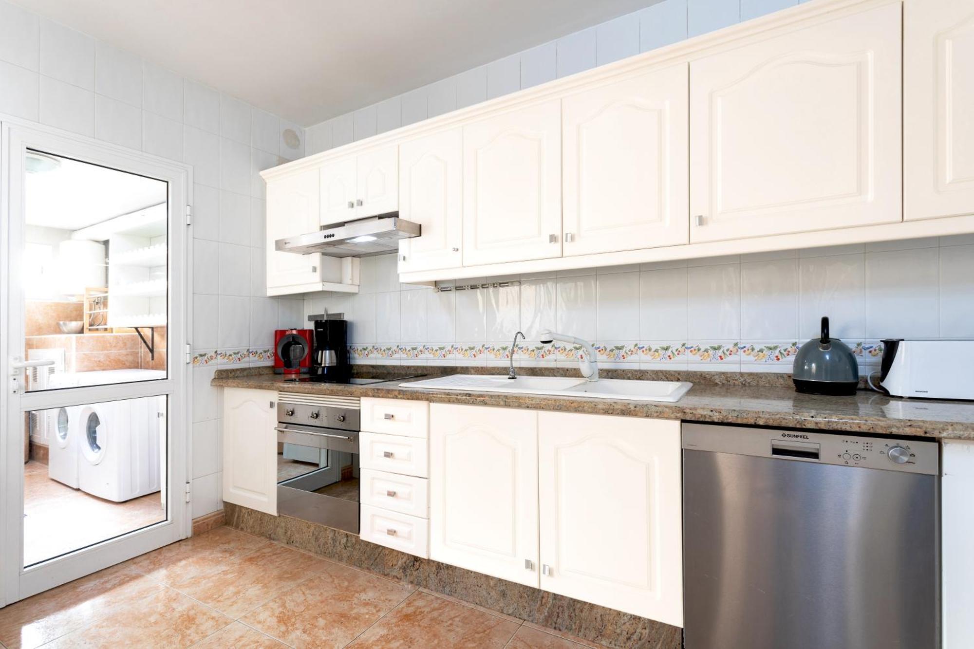 Classbnb - Luxurious Villa 1,5 Kilometers From Costa Adeje Ngoại thất bức ảnh